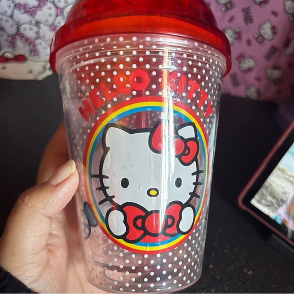 Hello Kitty Bundle - Picture 5 of 8